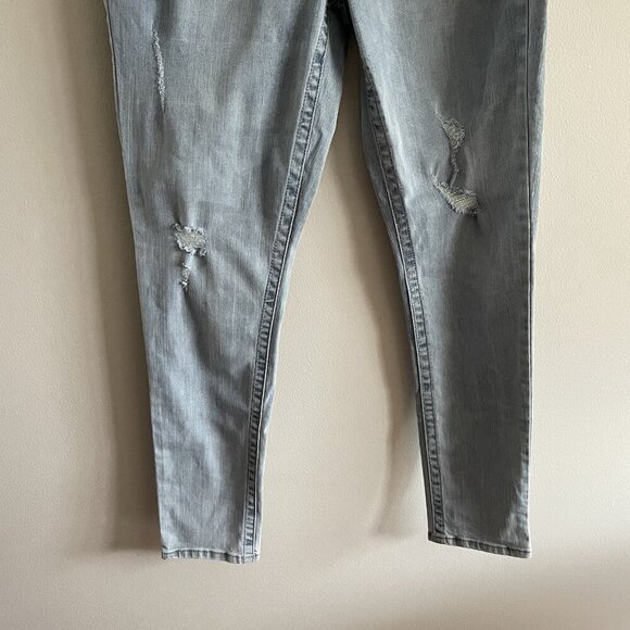 Seven7 Women 12 Amsterdam Distressed Denim Tummyless High Rise Skinny Jeans NWT - Picture 4 of 16